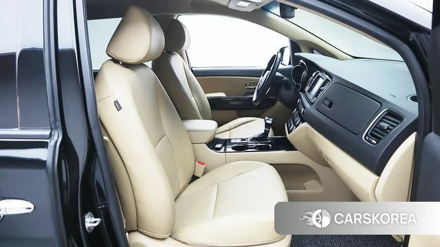 Kia The New Carnival id 3860920 из Кореи 16