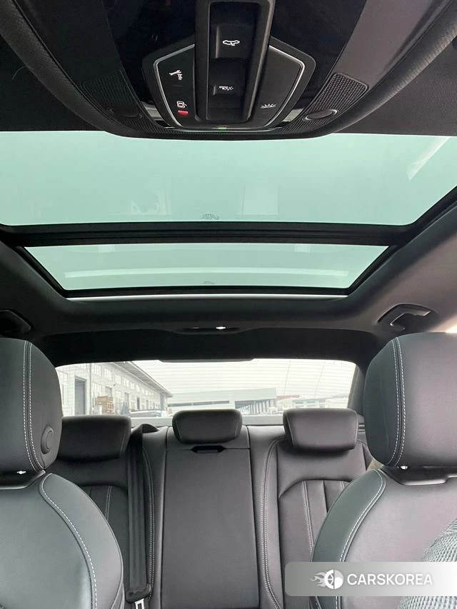 Audi A4L id 4212867 из Китая 8