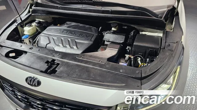 Kia The New Carnival id 2431502 из Кореи 16