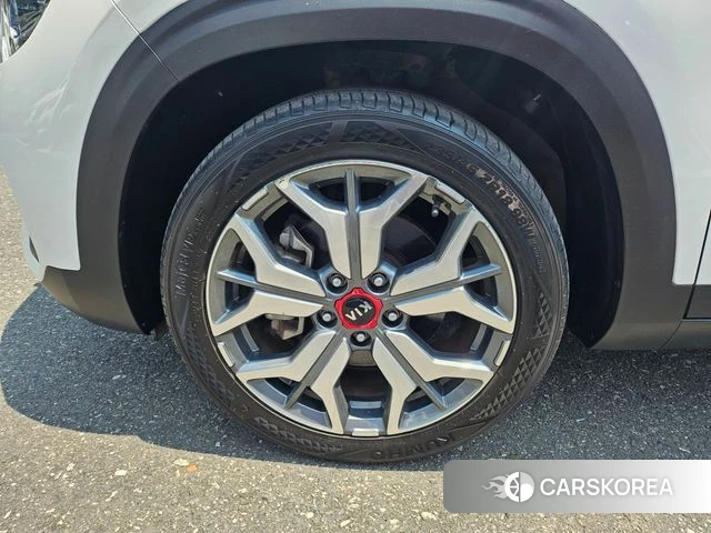Kia Seltos id 4514545 из Кореи 16