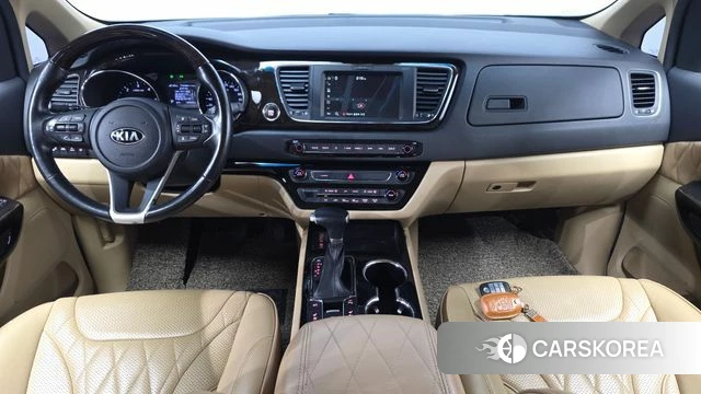 Kia The New Carnival id 4765112 из Кореи 28
