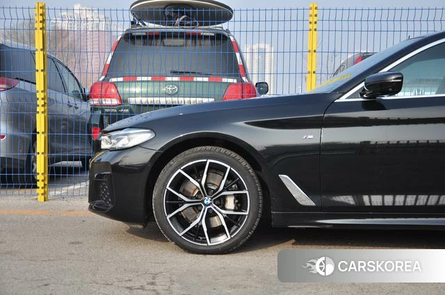 BMW 5 series id 4256856 из Китая 13