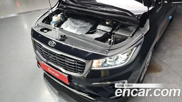 Kia The New Carnival id 2956653 из Кореи 16