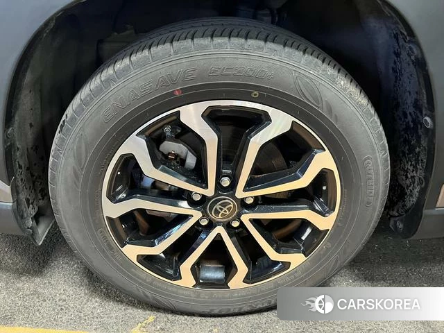 Toyota Fenglanda id 4359019 из Китая 17