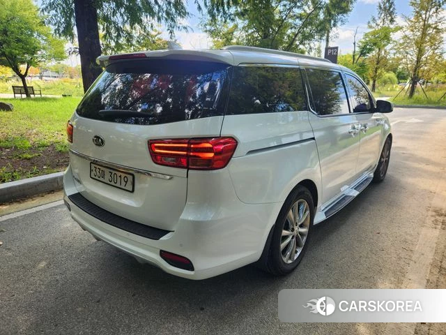 Kia The New Carnival id 4772986 из Кореи 16
