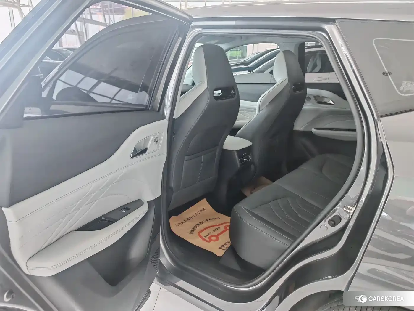 Chang'an Changan UNI-Z New Energy id 4546087 из Китая 13
