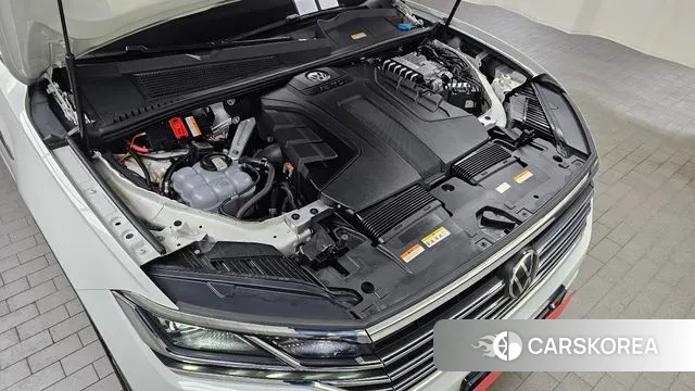 Volkswagen Touareg 3rd generation id 3372602 из Кореи 16