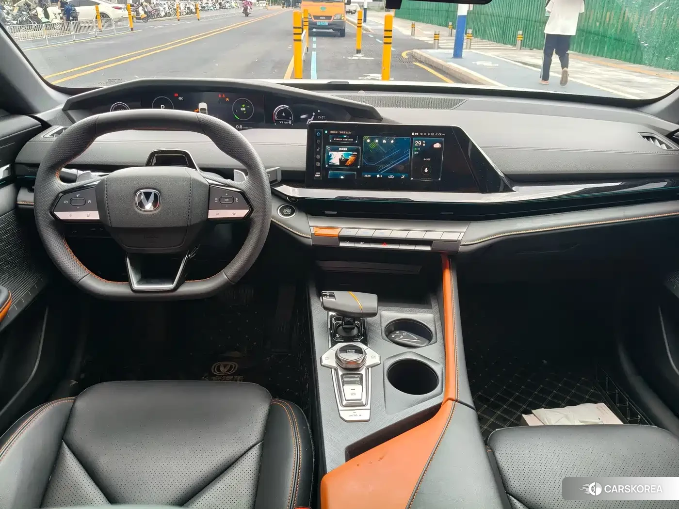 Chang'an Changan UNI-V 2022 Белый из Китая, фото 6