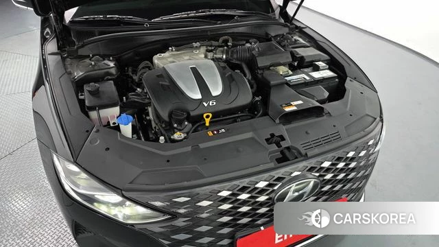 Hyundai The New Grandeur IG id 4195446 из Кореи 32