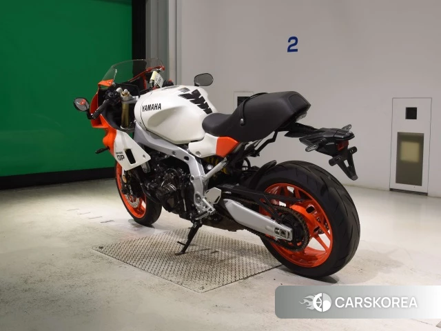 Yamaha XSR900GP id 4334421 из Японии 6