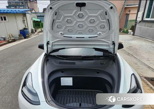 Tesla Model 3 2022 Белый из Кореи, фото 6