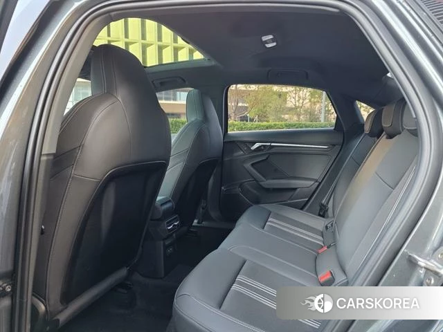 Audi A3 2024 Темно-серый из Китая, фото 6