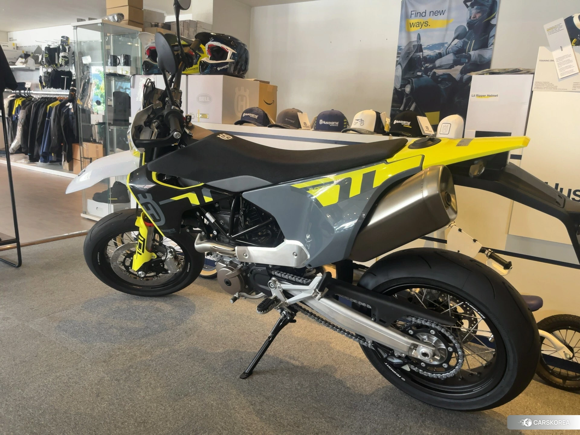 Husqvarna 701 SUPERMOTO id 4374298 из Японии 6