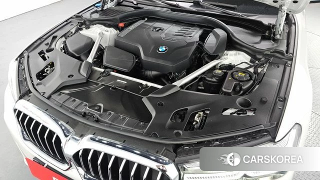 BMW 5 Series (G30) id 3954664 из Кореи 16