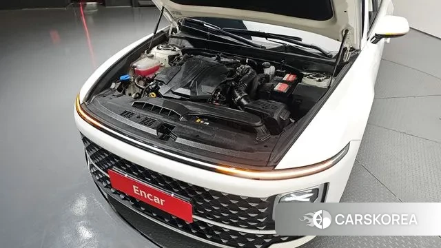 Hyundai Grandeur (GN7) id 3751807 из Кореи 16