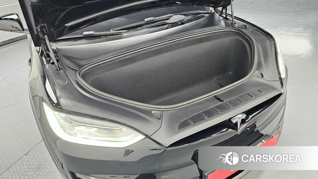 Tesla Model X id 4349572 из Кореи 28