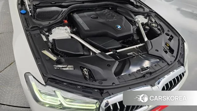 BMW 5 Series (G30) id 2890308 из Кореи 16