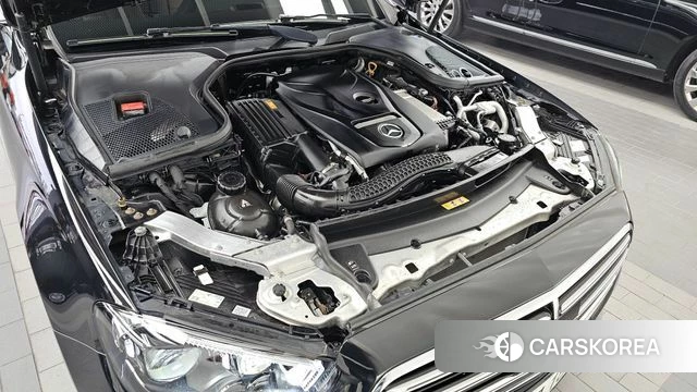 Mercedes-Benz E-Class W213 id 4872699 из Кореи 30