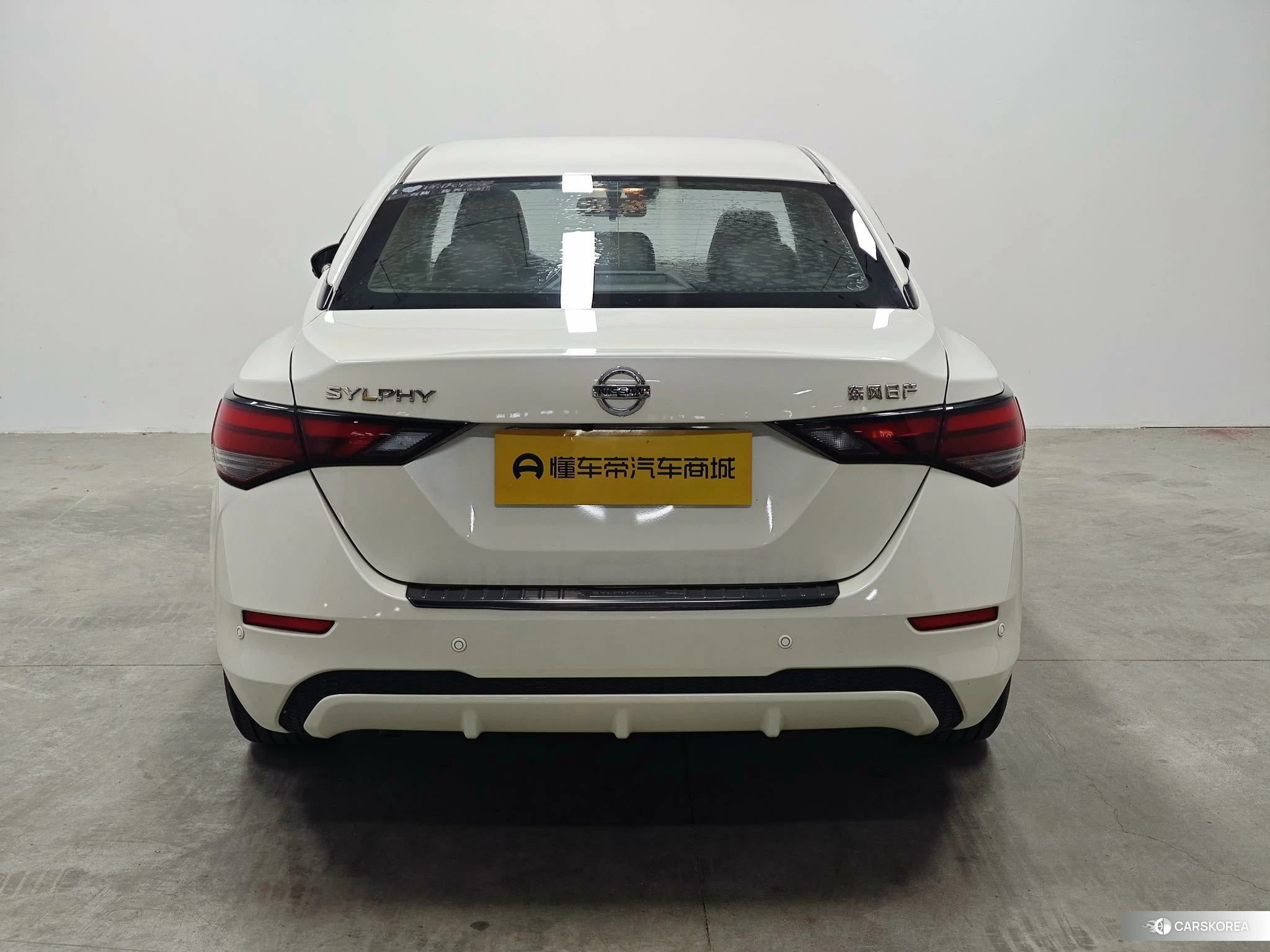 Nissan Xuan Yi id 4452571 из Китая 16