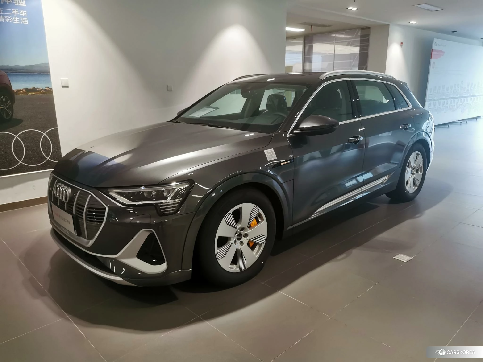 Audi e-tron id 4498990 из Китая 9