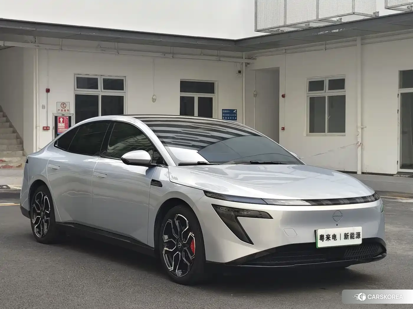 Nissan N7 id 4570579 из Китая 16