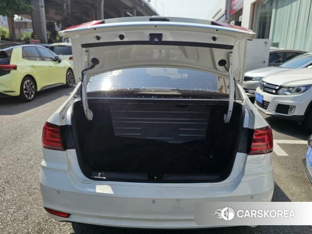 Volkswagen Santana id 4277081 из Китая 16