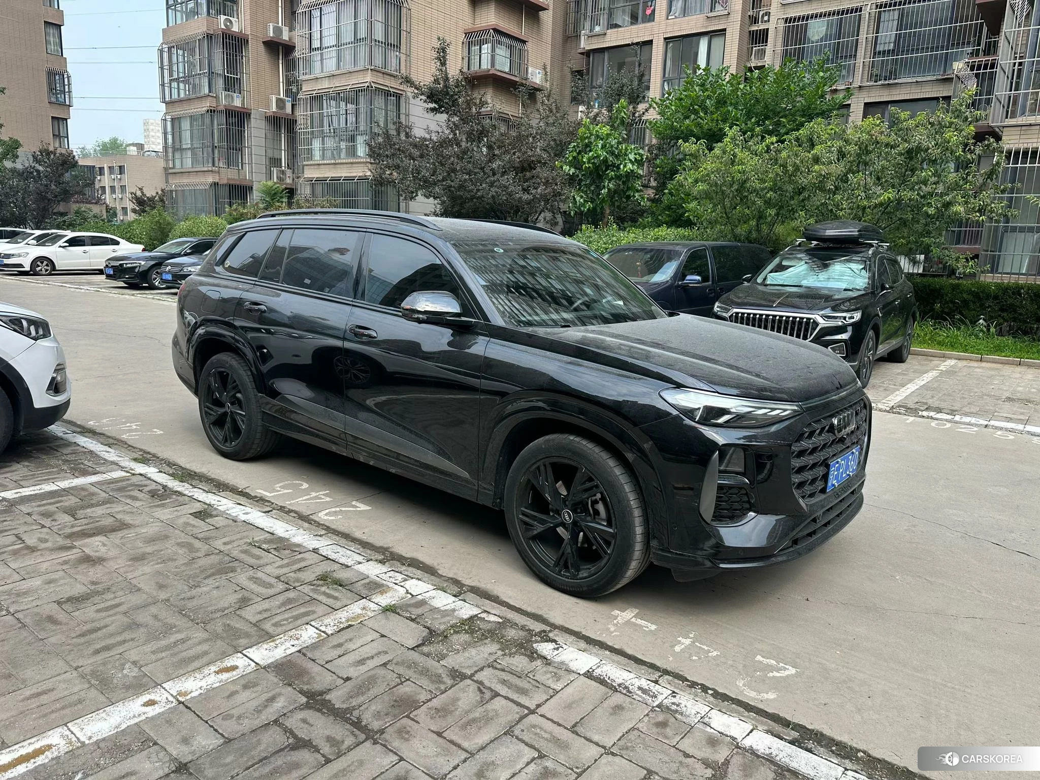 Audi Q6 2022 Черный из Китая, фото 6