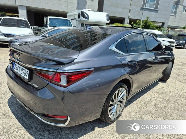 Lexus ES300h 7th generation id 4443609 из Кореи 16