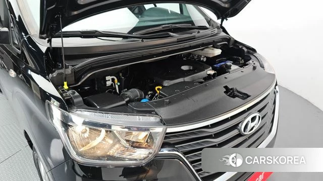 Hyundai The New Grand Starex id 4563316 из Кореи 16