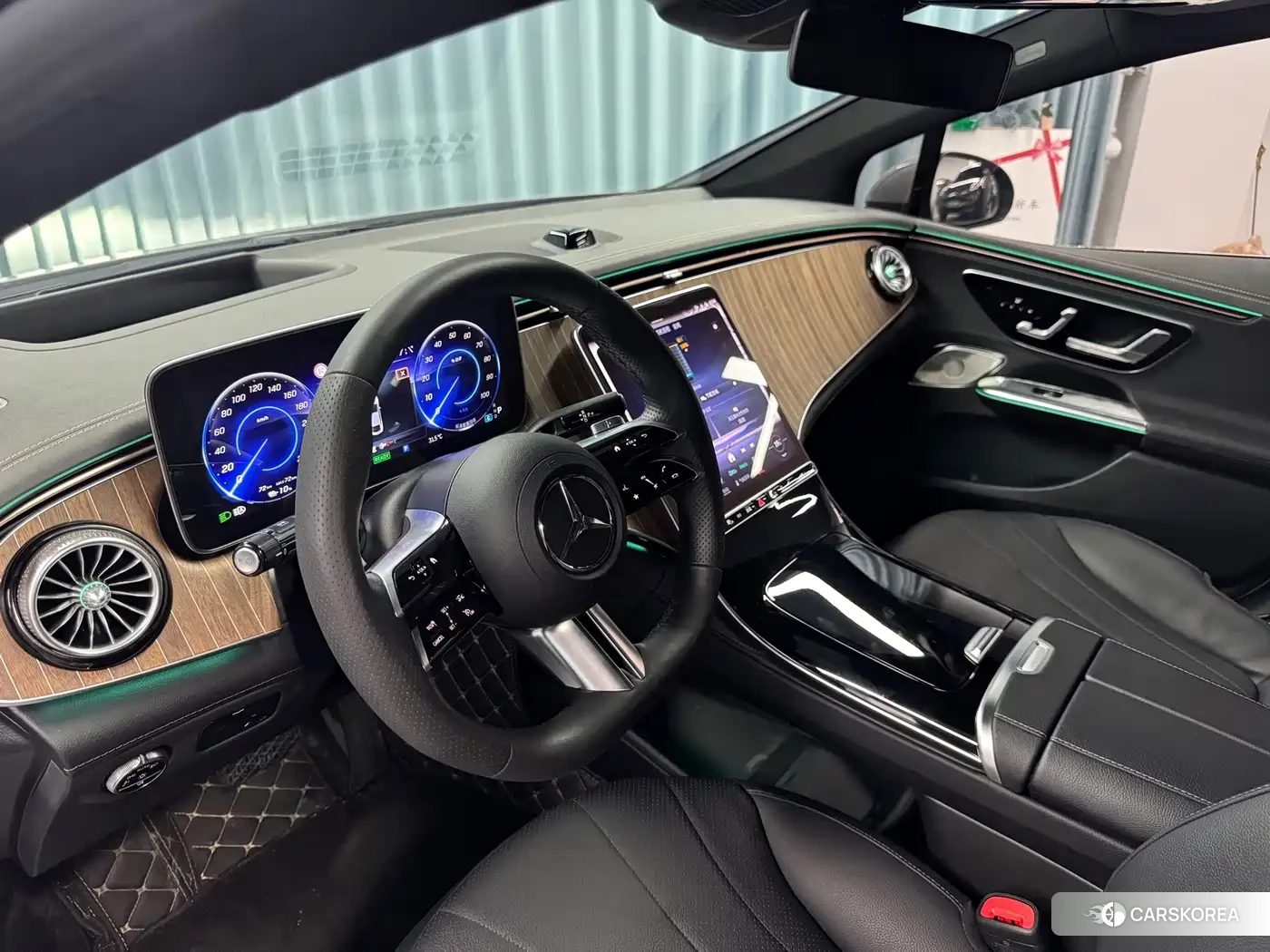 Mercedes-Benz EQE 2023 Silver/gray из Китая, фото 6