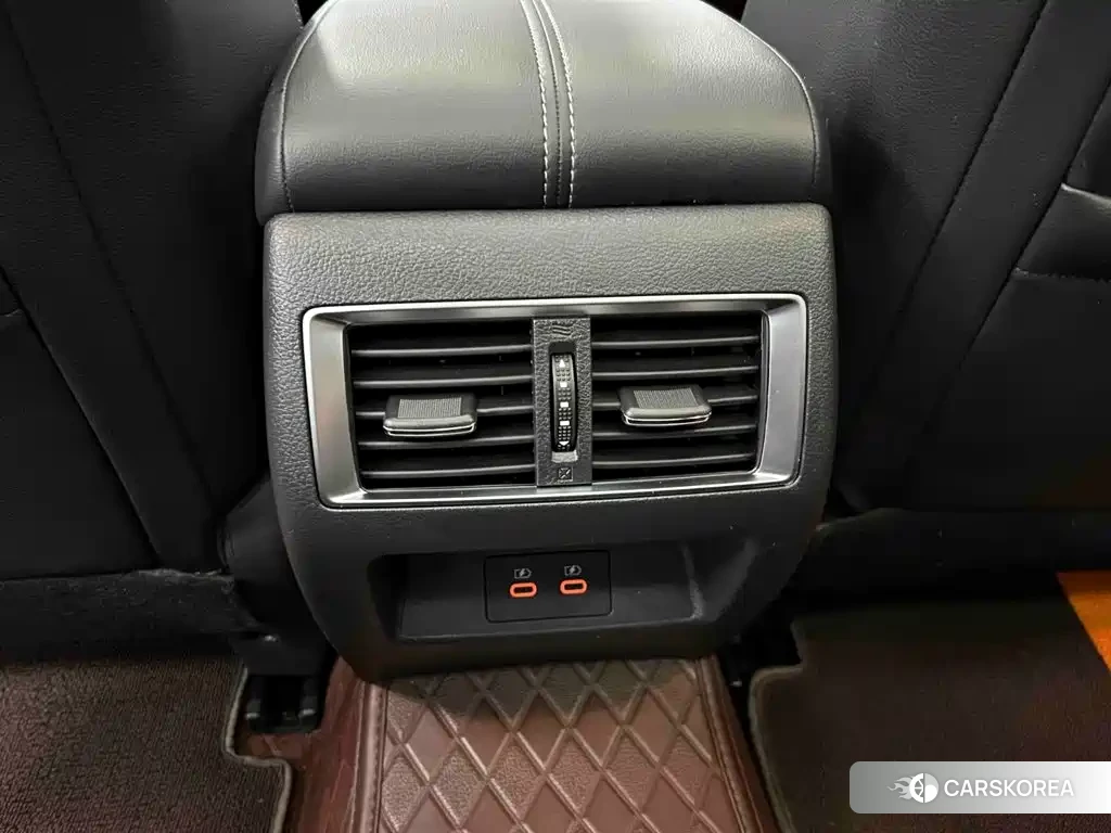 Nissan Altima id 4601801 из Китая 21