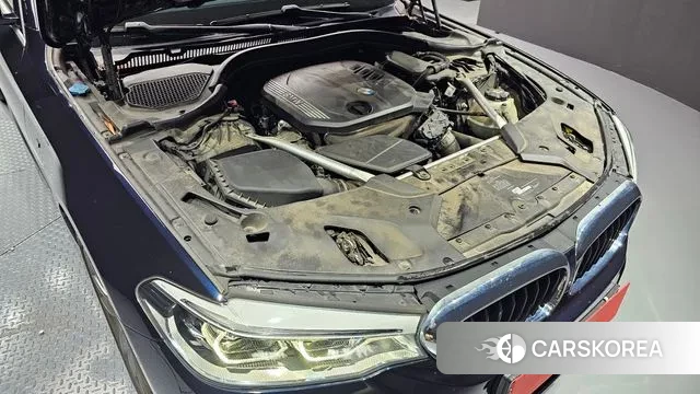 BMW 5 Series (G30) id 3459751 из Кореи 16