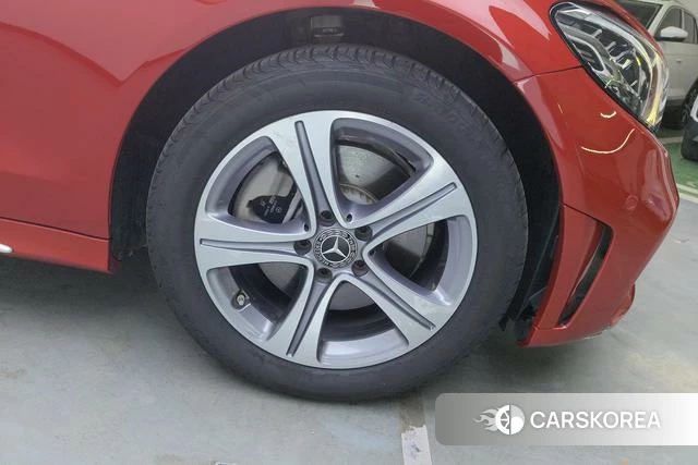 Mercedes-Benz Class C id 4212209 из Китая 13