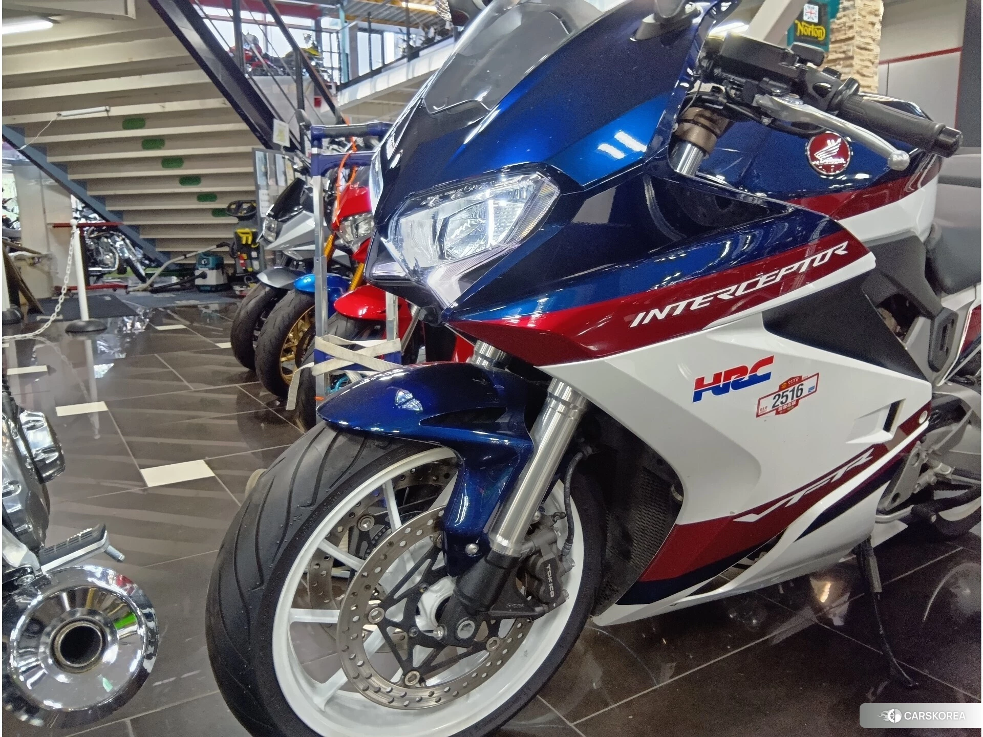 Honda VFR800F id 4373972 из Японии 7