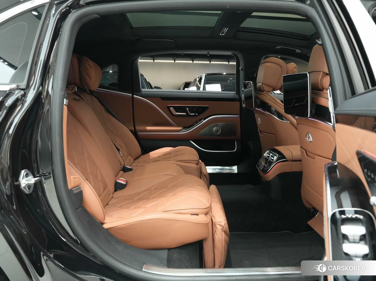 Mercedes-Benz Maybach S-class id 4419517 из Китая 26