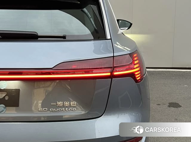 Audi e-tron id 4259095 из Китая 15