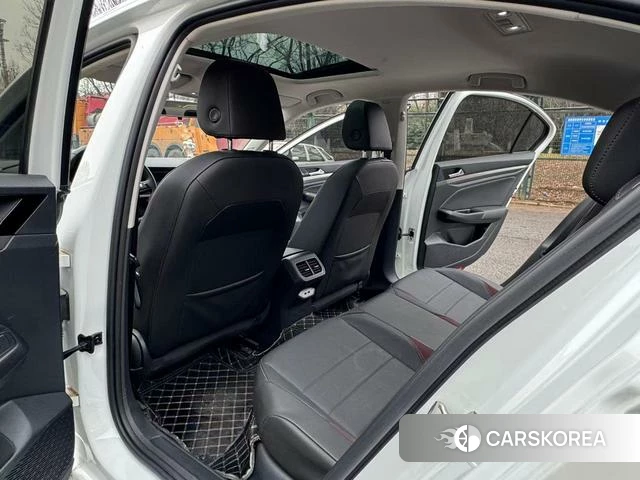 Volkswagen Bora 2021 Белый из Китая, фото 6
