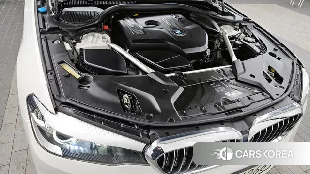 BMW 5 Series (G30) id 3464614 из Кореи 16