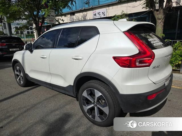 Volvo XC40 2022 Белый из Кореи, фото 6