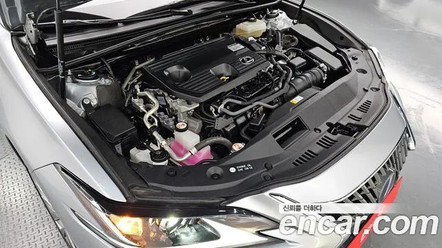 Lexus ES300h 7th generation id 2744403 из Кореи 16