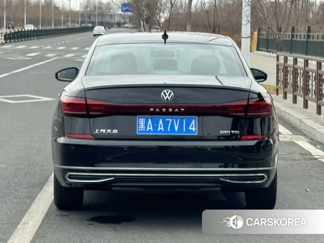 Volkswagen Passat id 4307350 из Китая 11