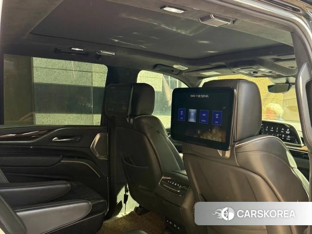 Cadillac Escalade 5th Generation 2022 Черный из Кореи, фото 6