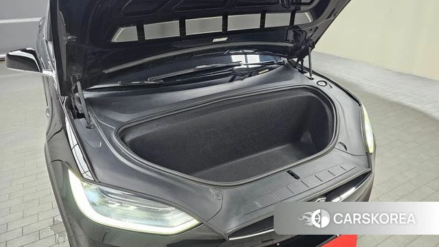 Tesla Model X id 4465187 из Кореи 16