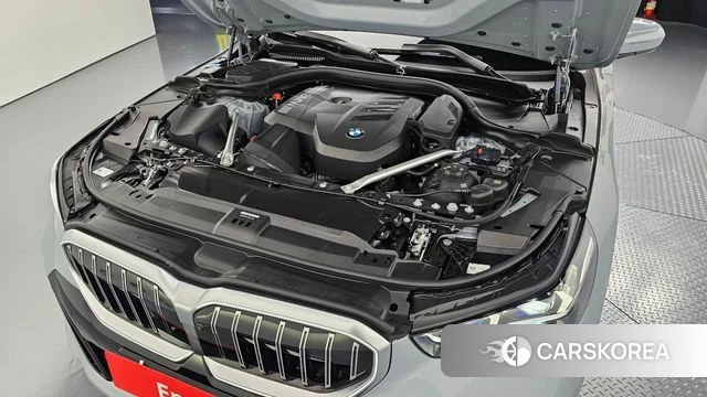 BMW 5 Series (G60) id 4719545 из Кореи 37