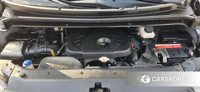 Hyundai The New Grand Starex id 3577900 из Кореи 16