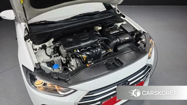 Hyundai Avante AD id 3045657 из Кореи 16