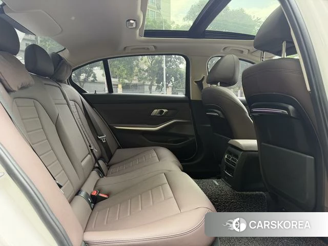 BMW 3 series id 4321406 из Китая 9