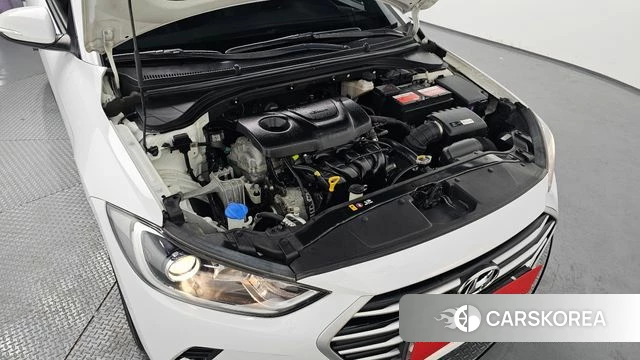 Hyundai Avante AD id 3796157 из Кореи 16