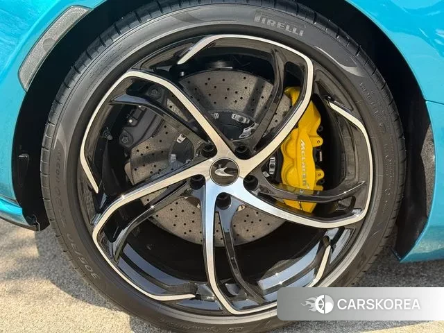 McLaren 750S id 2973265 из Кореи 16