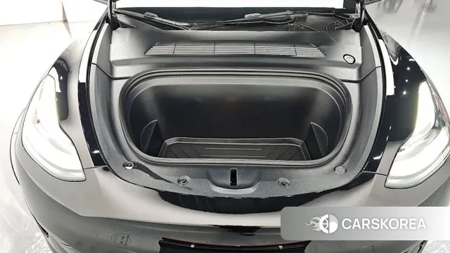 Tesla Model Y id 3487172 из Кореи 16